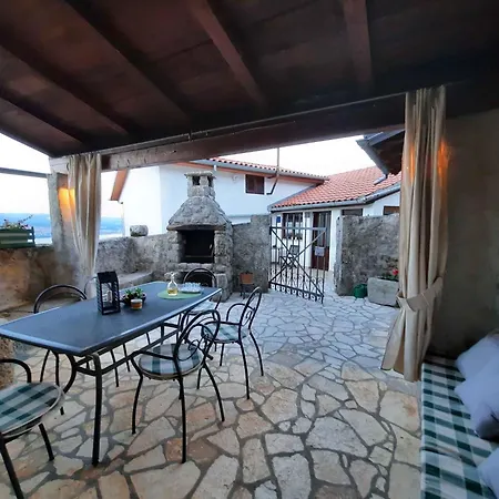 Holiday home In 15114 Dobrec