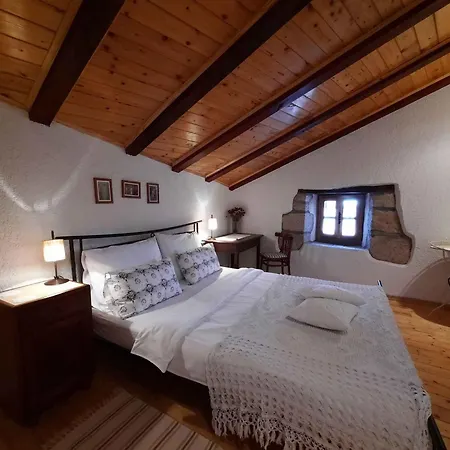 Holiday home In 15114